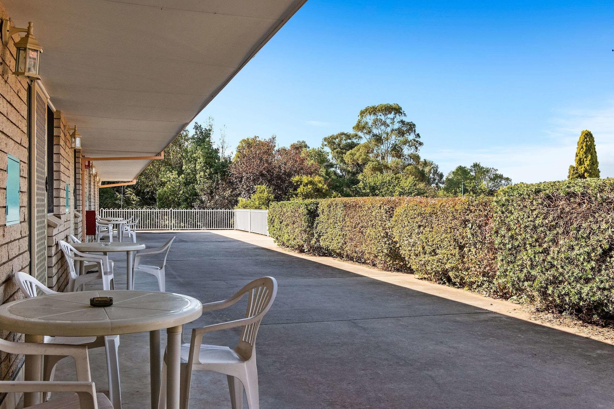 Econo Lodge Alabaster Cowra Eksteriør billede